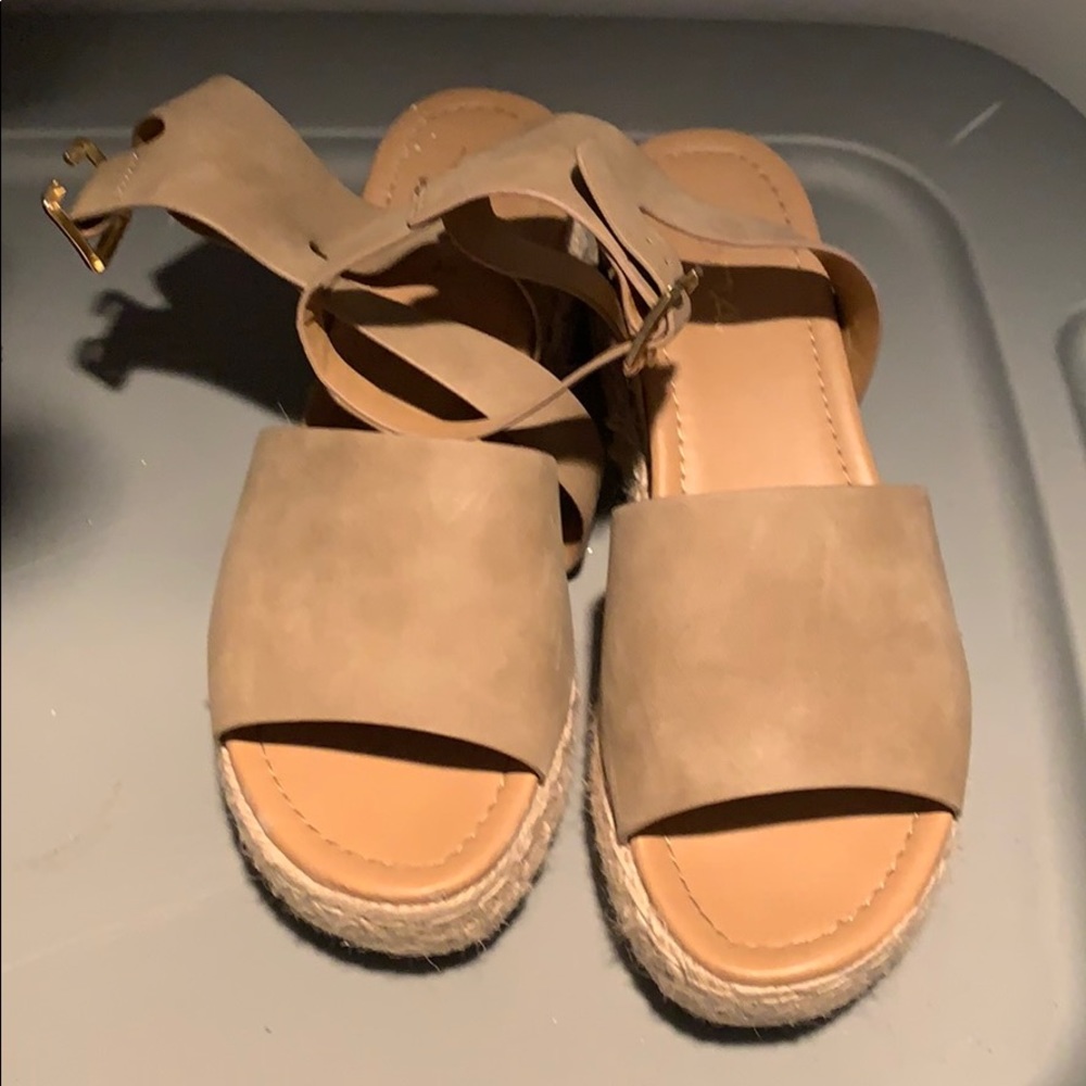 Size 8 sandals